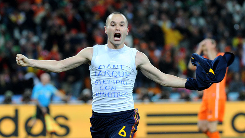 Andres Iniesta celebrates his World Cup-winning goal with a tribute to his late friend Dani Jarque