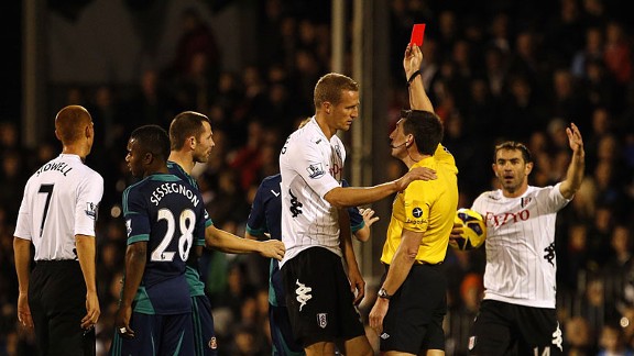 Brede Hangeland sent off v Sunderland