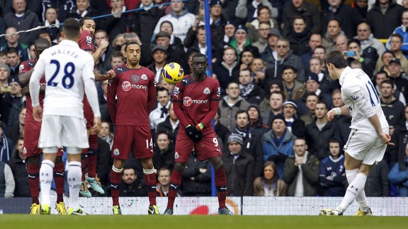Gareth Bale gives Tottenham the lead against Newcastle with a free-kick