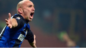 Esteban Cambiasso and Walter Gargano will try to stop Gareth Bale