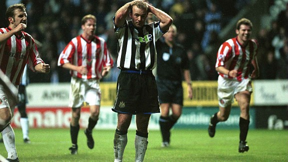 Alan Shearer rues his penalty miss against Sunderland in 2000