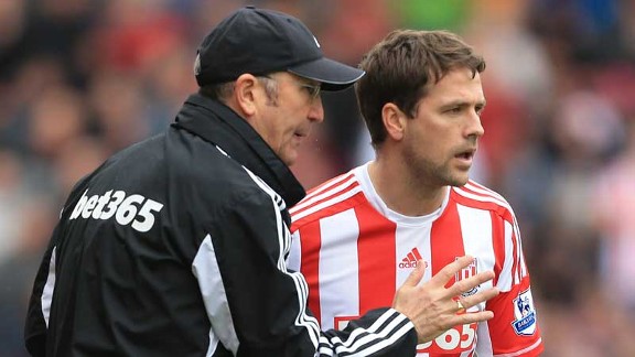 Tony Pulis, Michael Owen