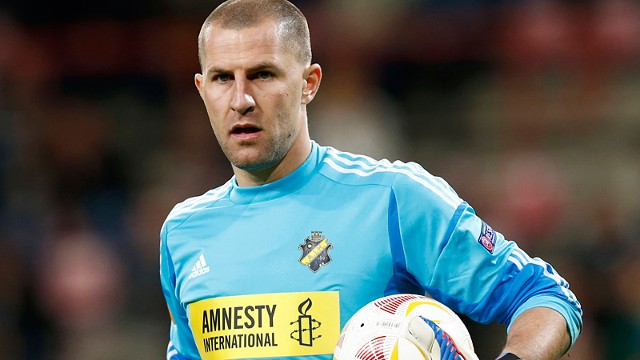 AIK Stockholm goalkeeper Ivan Turina died in his sleep in May 2103.