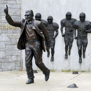 Joe Paterno Statue
