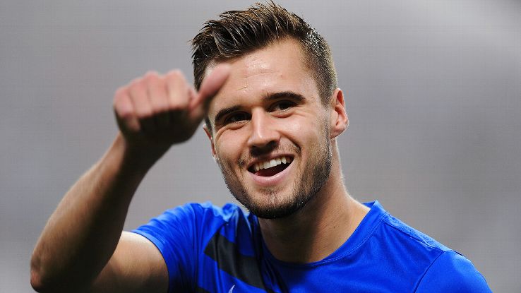 soc_g_blue6_cr_1296x729.jpg&w=738&site=e