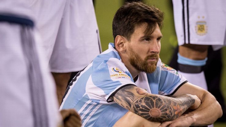 Vì sao Messi quyết định trở lại ĐTQG? R98159_1296x729_16-9