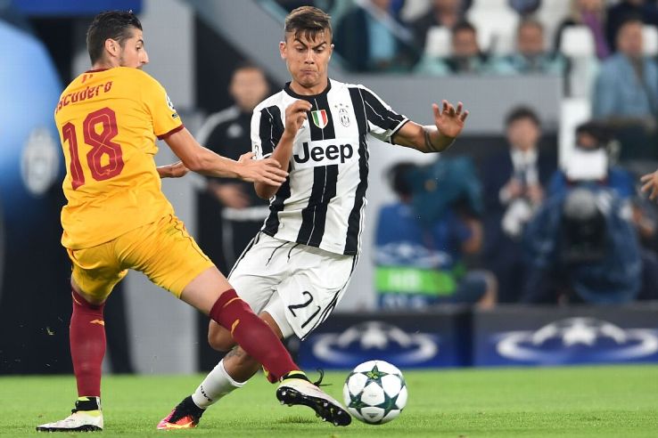 Juventus Dybala action vs Sevilla 160914