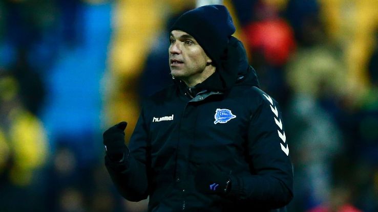 Alaves coach Mauricio Pellegrino