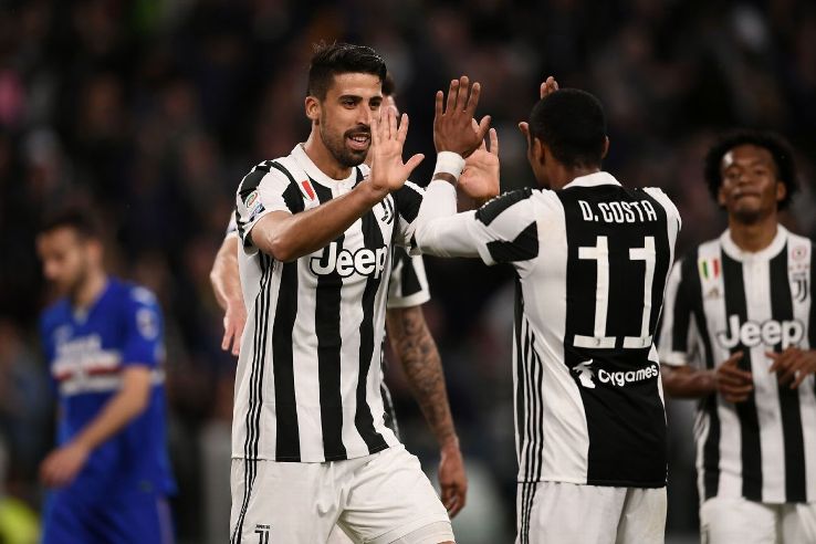 Douglas Costa delivered three assists in Juve's win vs. Sampdoria.