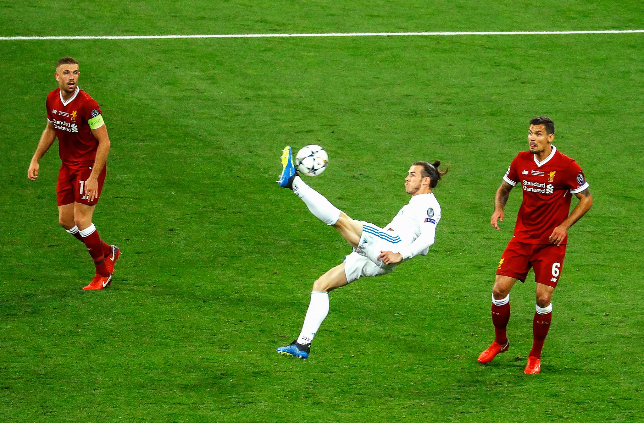 Gareth Bale brilliant bicycle kick wins the Champions League final ...