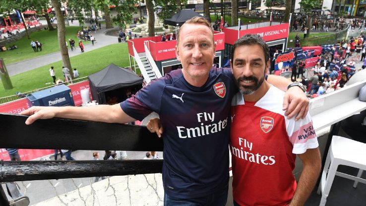 Ray Parlour and Robert Pires at the launch of the Arsenal away kit