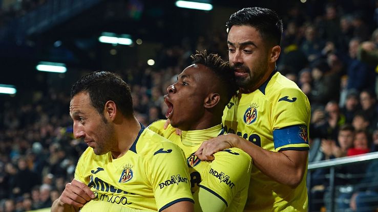 Cazorla, left, scored both goals as Villarreal opened 2019 with a hard-fought draw vs. Real Madrid that got them out of the relegation zone.