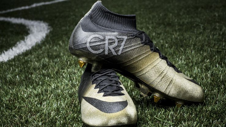 cristiano ronaldo cr7 boots