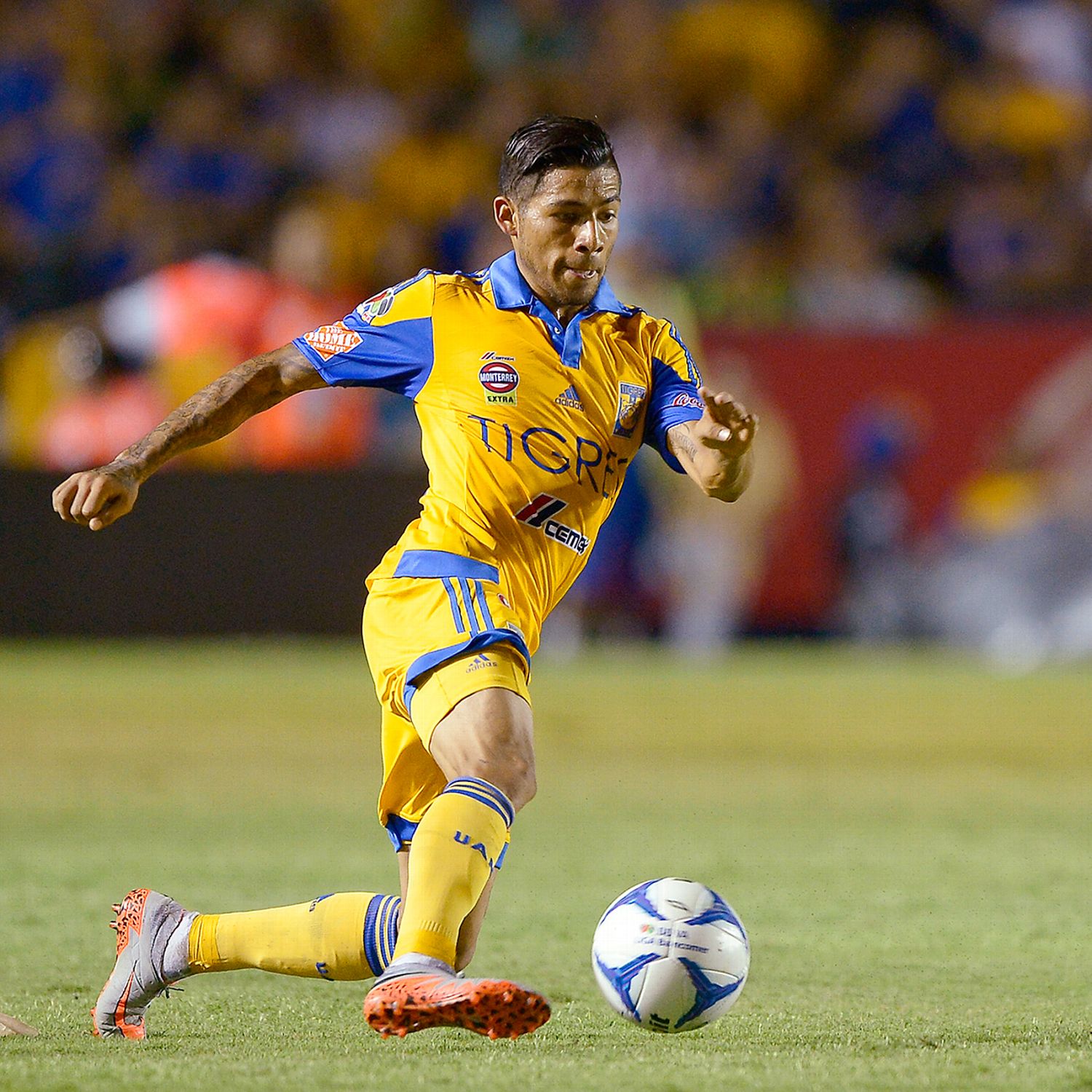 Tigres winger Javier Aquino finds a place back in Liga MX - ESPN FC1500 x 1500