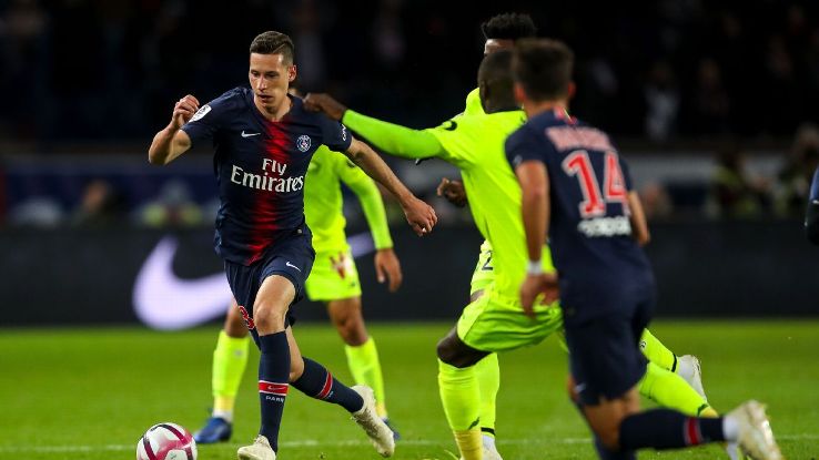Julian Draxler's strong recent performances could earn him a start in Naples over Adrien Rabiot.