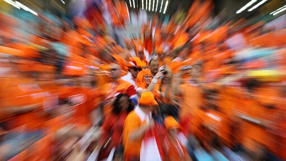 Netherlands v Japan