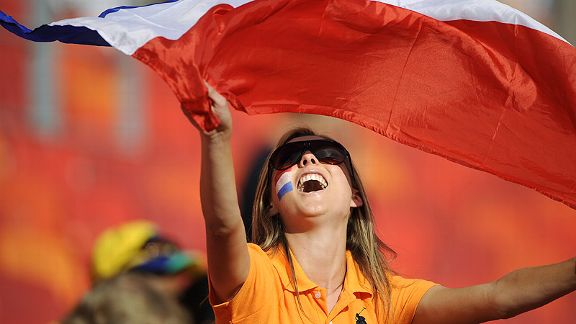 Netherlands v Brazil 