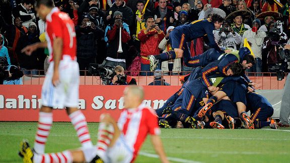 Paraguay v Spain