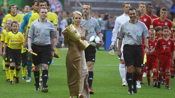 DfB Pokal final teams led ou