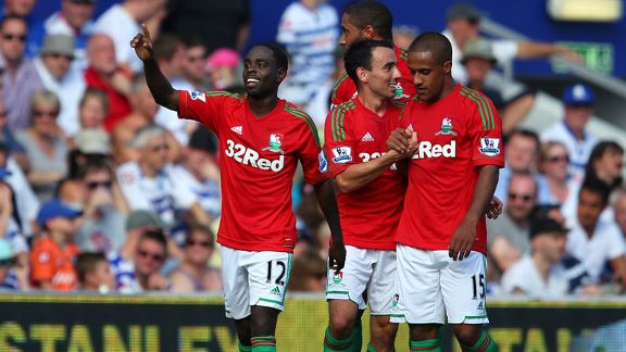 Nathan Dyer celebrates