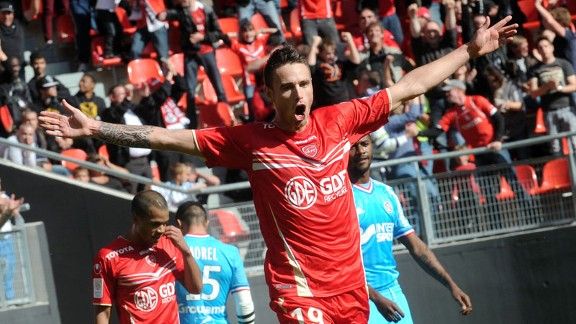 Anthony Le Tallec celebrates scoring against Marseille