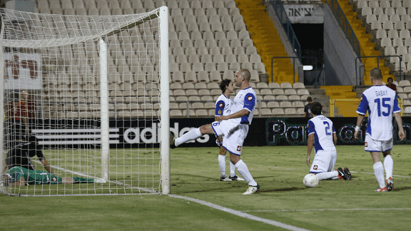 Lyon v Kiryat Shmona after goal