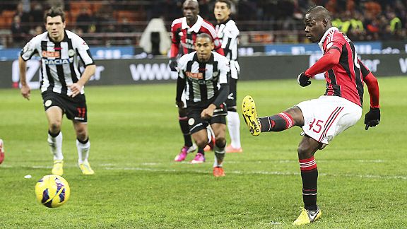 Mario Balotelli scores from the spot in the 94th minute to earn a 2-1 win for Milan against Udinese