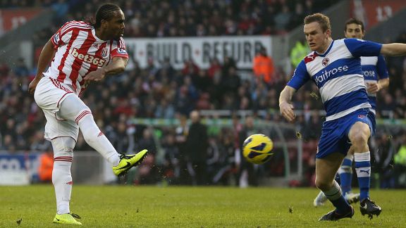 Cameron Jerome doubles Stoke's lead against Reading