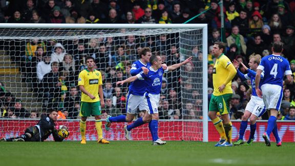 Leon Osman wheels away following his goal for Everton against Norwich