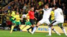 Norwich's Alexander Tettey scores his sides opening goal