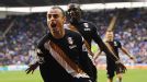 Dimitar Berbatov celebrates his late goal for Fulham at Reading