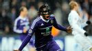 Anderlecht's Dieumerci Mbokani celberates his winner