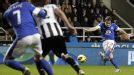Leighton Baines scores a long-range free-kick against Newcastle