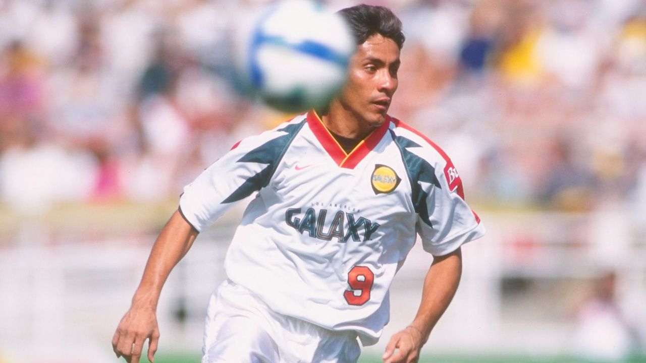 Cumplea�os 48 de Jorge Campos