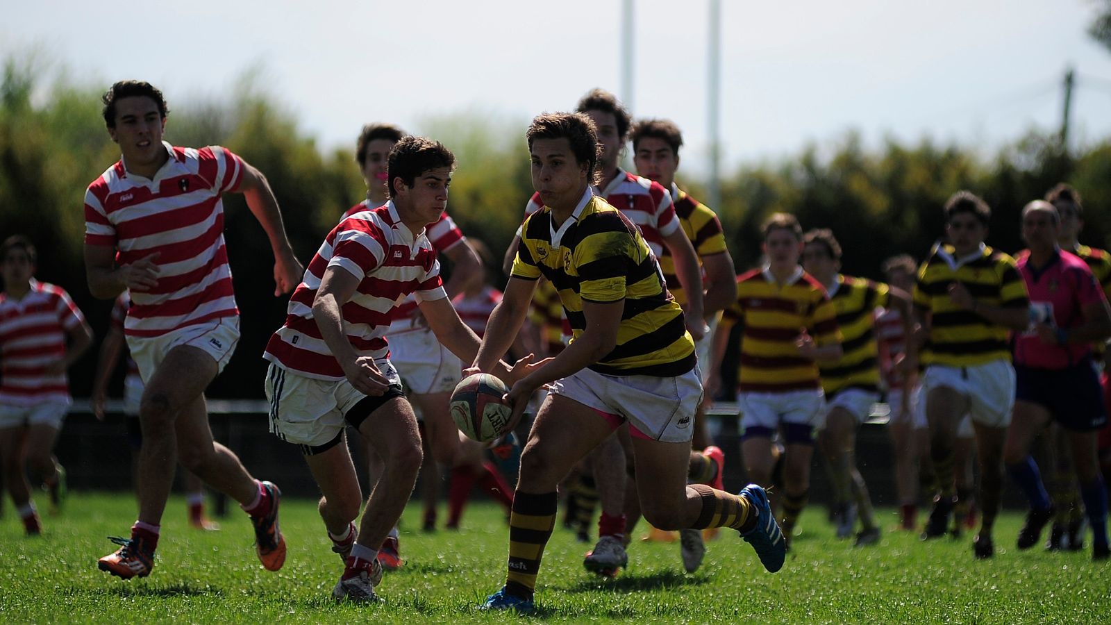 CHICOS CON INQUIETUDES