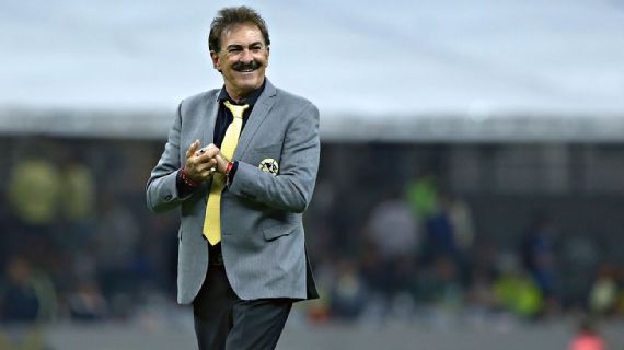 Los cinco pecados que sellaron la salida de Ricardo La Volpe en América