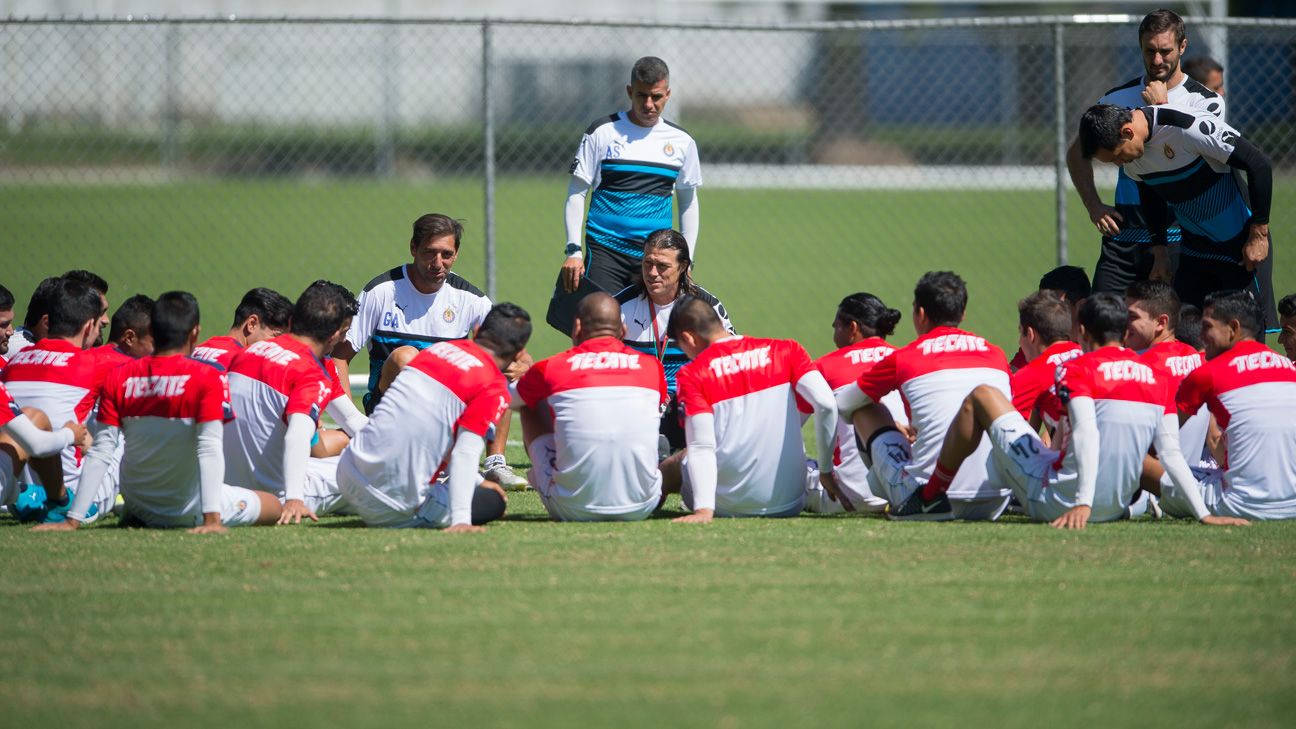 Matías Almeyda llevará a todo el plantel a la final de Copa