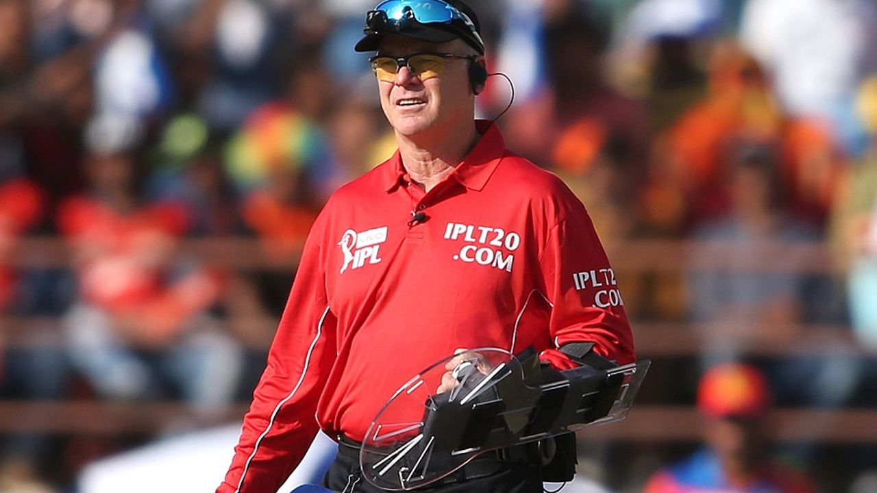 Match Day IPL 2016 Umpires' use of modernday protective gear