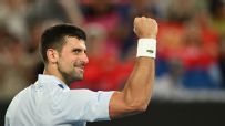 Novak Djokovic dominates Adrian Mannarino to reach quarterfinals
