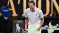Zverev knocks Alcaraz out of the Australian Open