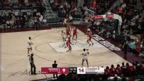 Shakeel Moore dazzles with a no-look dime