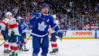 Auston Matthews sets Maple Leafs record with 61st goal of season