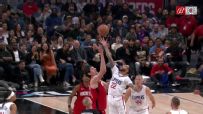 Clippers crowd goes wild after Xavier Moon wins tipoff vs. Boban Marjanovic