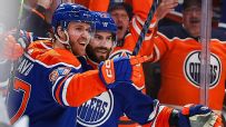 McDavid notches 5 assists in Game 1 for the Oilers