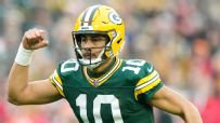 Jordan Love agrees to huge 4-year extension with Packers