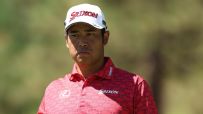 Matsuyama sinks stunning 73-foot putt for 3rd straight birdie