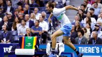 Electric rally between Sinner, Medvedev draws roar from US Open crowd