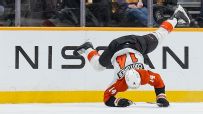 Sean Couturier completes dramatic win for Flyers in OT