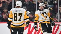 Bryan Rust's hat trick fuels Pens to victory