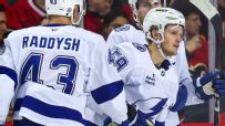 Jake Guentzel scores hat trick as Lightning thrash Flames